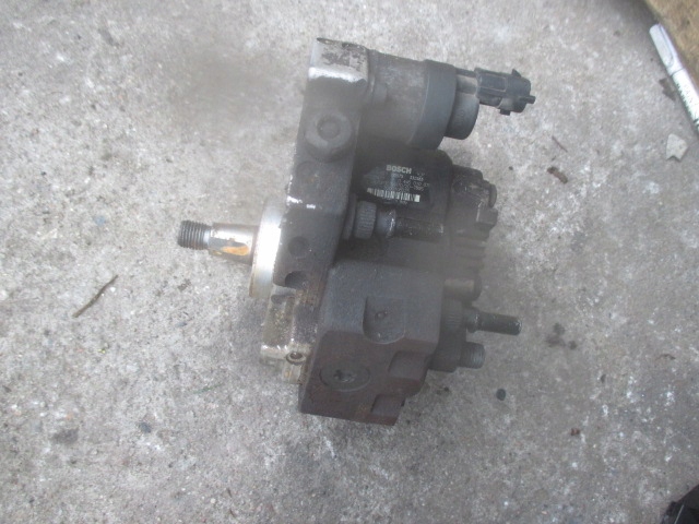 фото №1, Renault espace laguna trafic ii master насос впрыскная 2.2 dci 8200457039