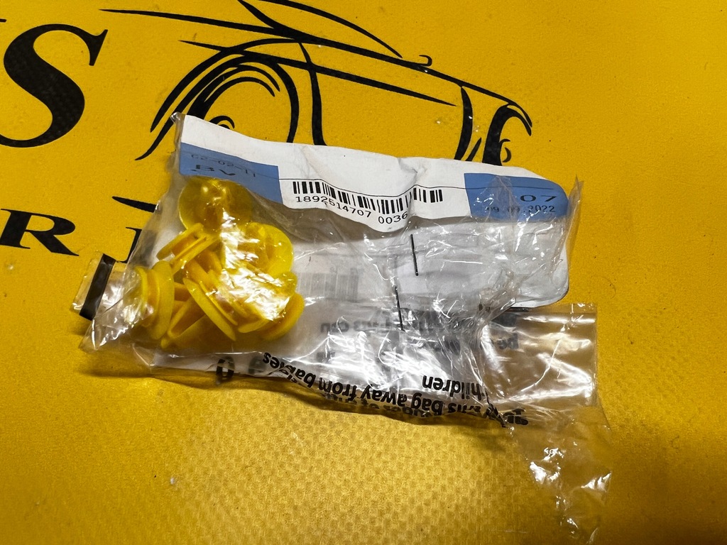 фото №1, 6 x кліпса оббивка бічний задня mini r50 r52 r53 r56 r58 r59 nowa oem