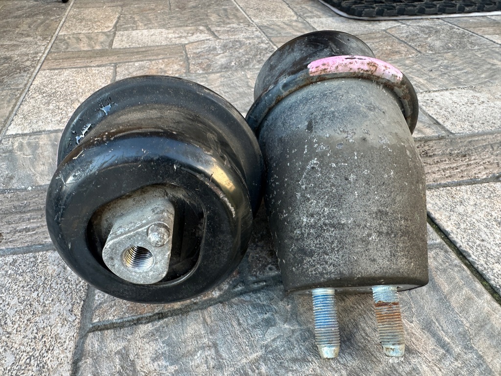 фото №1, Lexus ls500 подушка двигателя перед ls