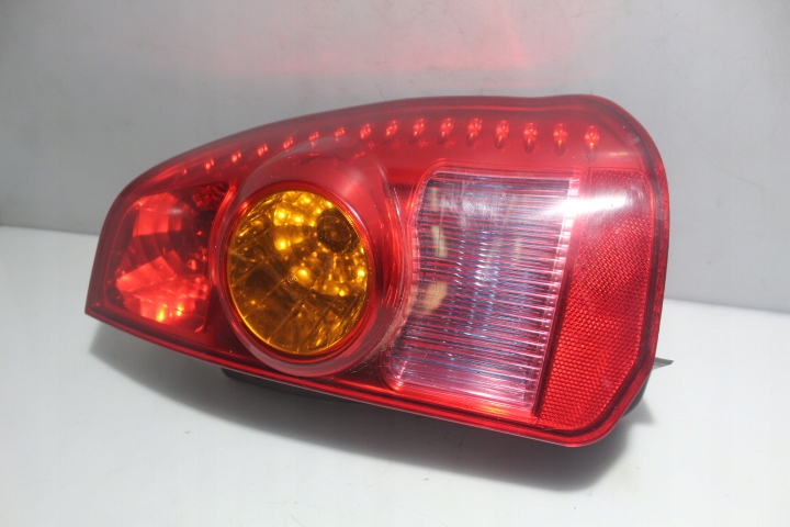 фото №2, Лампа права задня mitsubishi space star