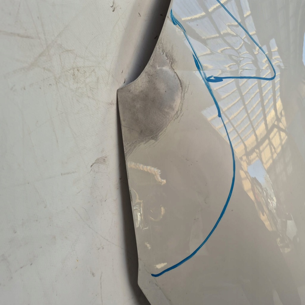 фото №7, Toyota supra v 19- капот кришка двигуна