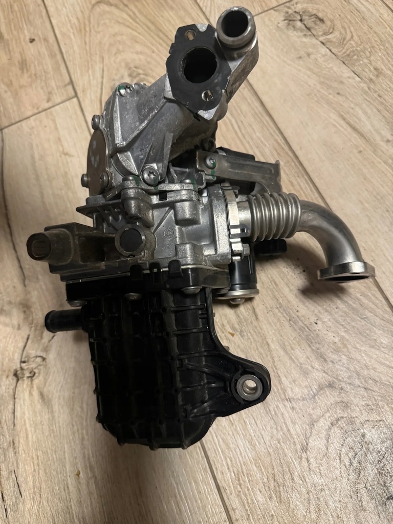 фото №1, Toyota proace 2016 радиатор выхлопных газов 2,0 9807593080