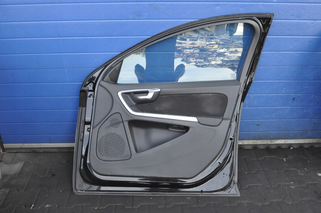 фото №10, Volvo s60 ii v60 дверь правый перед передние kpl