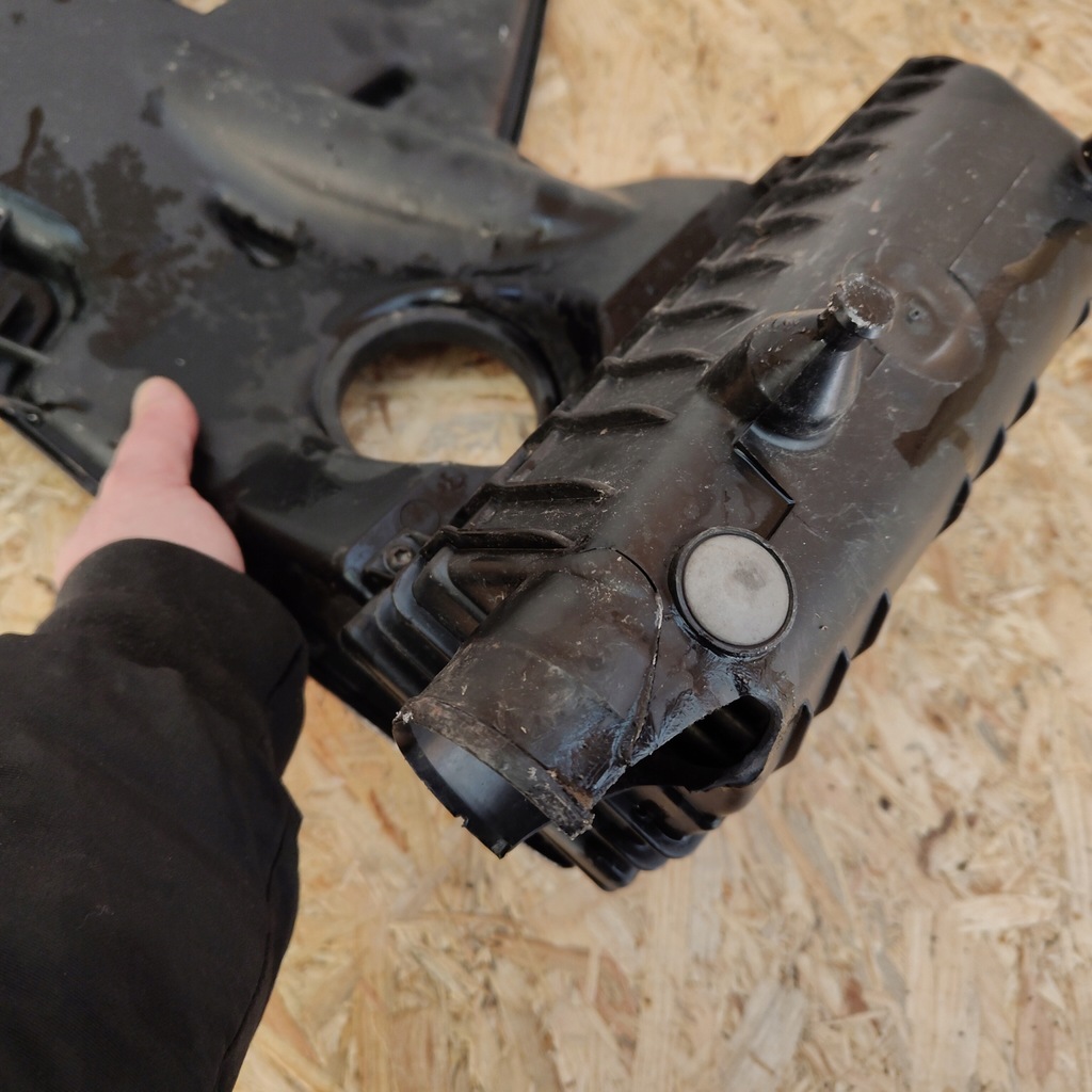 фото №9, Корпус фільтра повітря renault clio iv 70365657