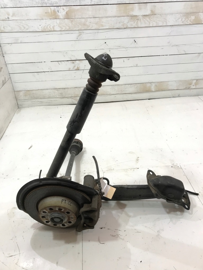 фото №1, Поворотный кулак правый задняя vw passat cc 2.0tdi 4x4 kpl