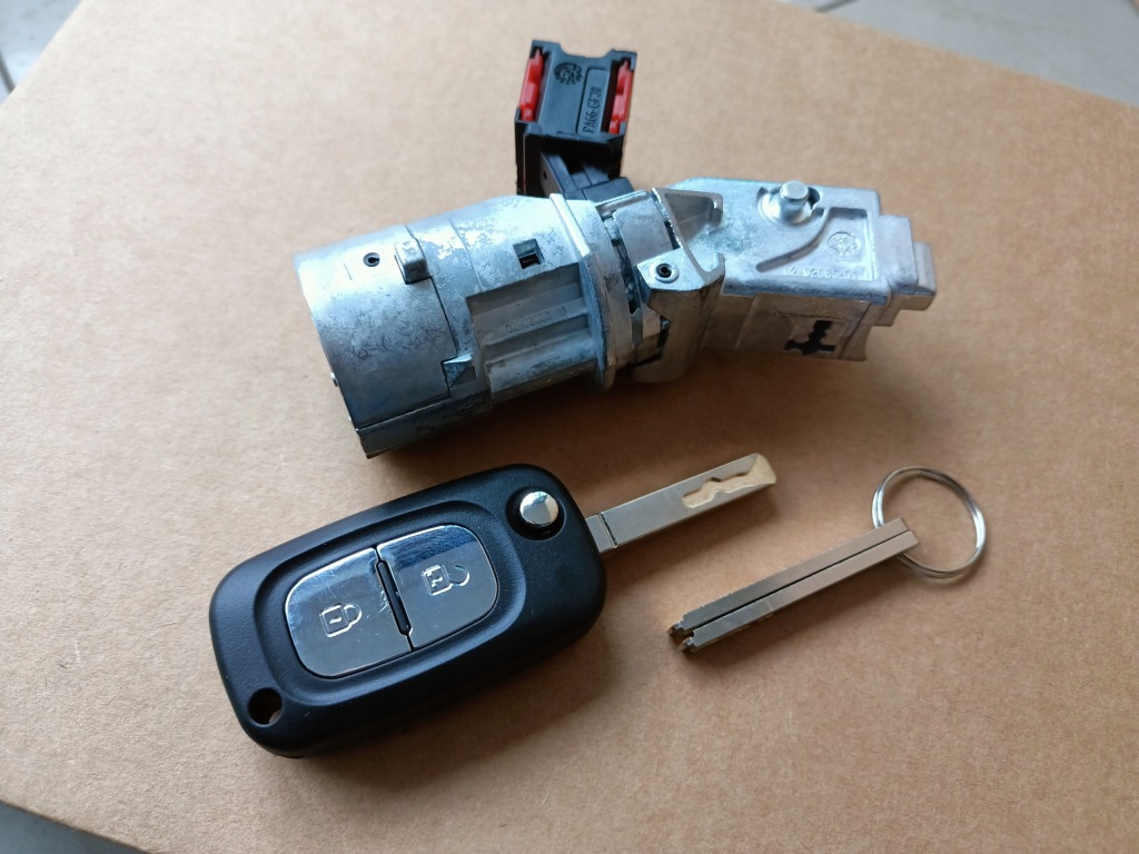 фото №9, Nowa kpl замок запалювання колодка ключ pod pilot 2 кнопки renault clio 3 iii