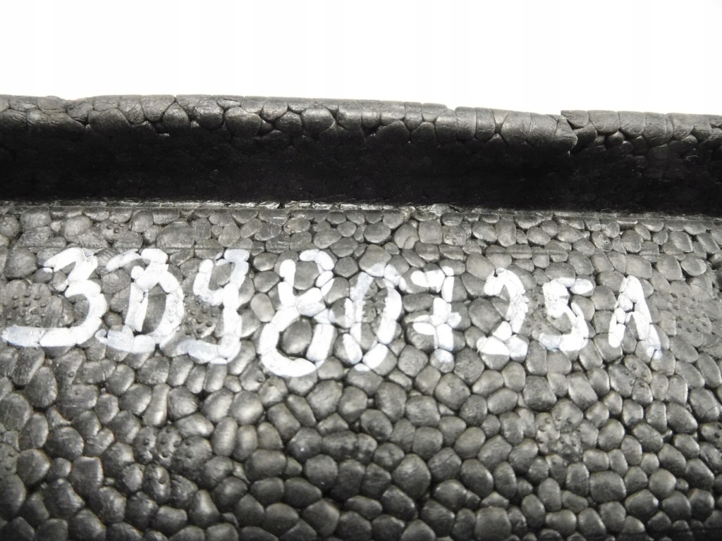 Абсорбер бампера vw passat b5 универсал 3b9807251 Цена