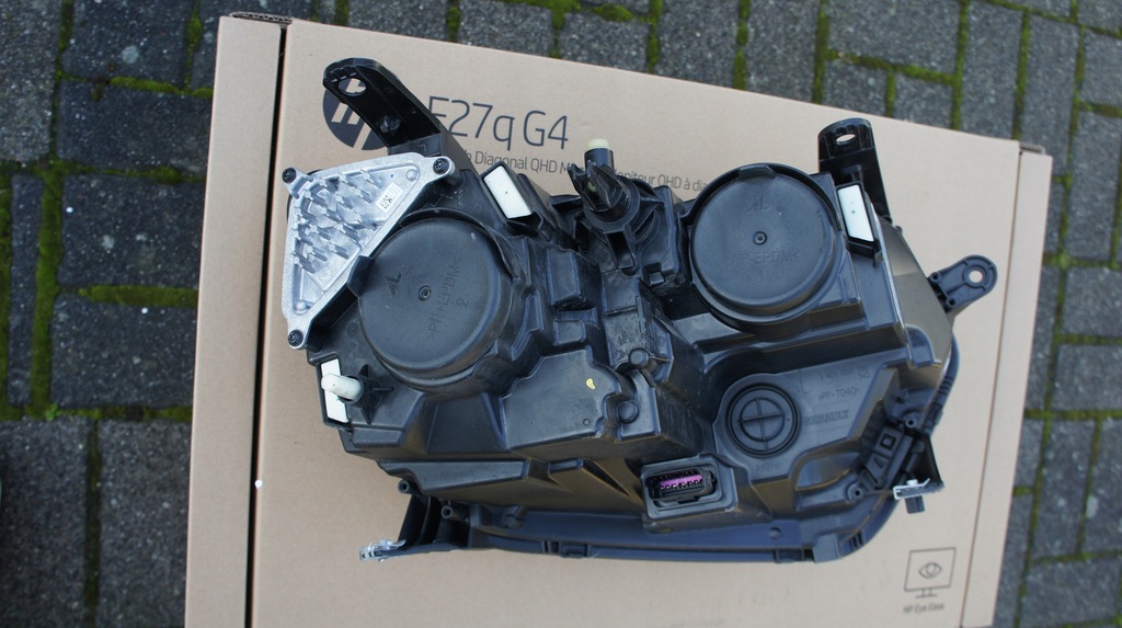 фото №14, Передняя левая правая лампа dacia duster ii