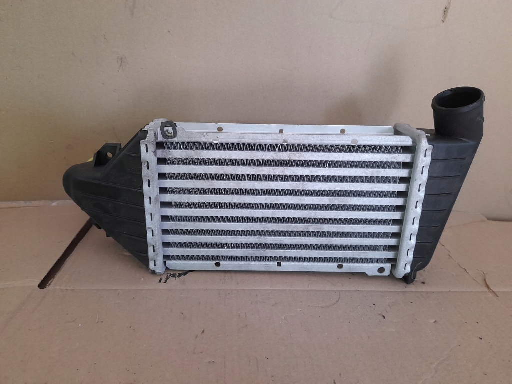 Купити Інтеркулер opel astra g 09129353