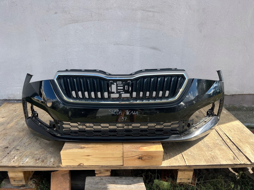 фото №1, Skoda scala 657 bez отверстий бампер перед