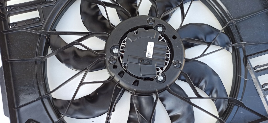 фото №11, Mercedes w177 w247 w118 gla glb вентилятор радіатор a2479067806