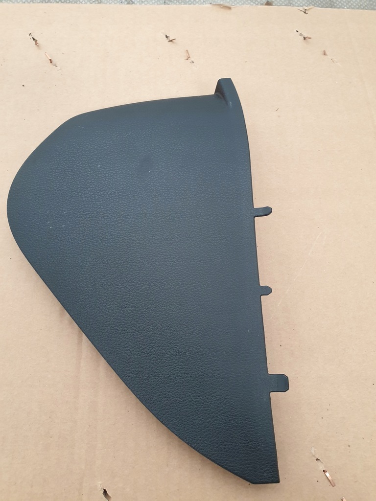 фото №1, Audi q7 4m защита заглушка боковая консоли