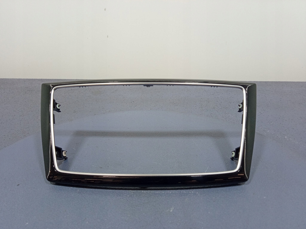 Купить Mercedes gls x166 gle w166 молдинг декоративная  консоли a1666802417