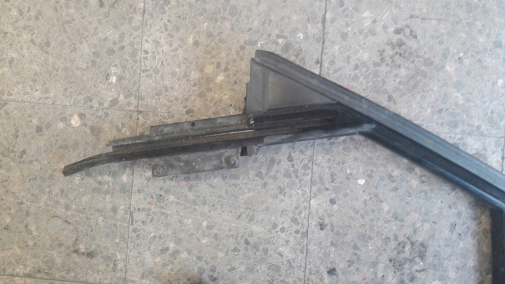 фото №7, Рамка двері правий задня audi 80 b4 kombi