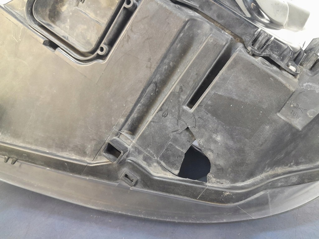 фото №7, Bmw 3 e90 e91 lift фара лампа права ксенон