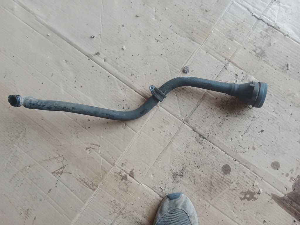 фото №1, Заливная горловина крышка масла mercedes vito w638 2.2 cdi