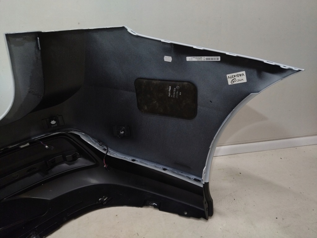 фото №12, Бампер задняя цвет ls9r версия pod hak версия pod 6pdc vw id7 id.7 2024+