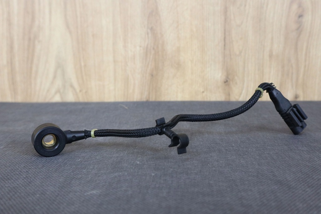 фото №1, Mercedes slk r172 датчик stuku детонационный 2.2 cdi a0071531228