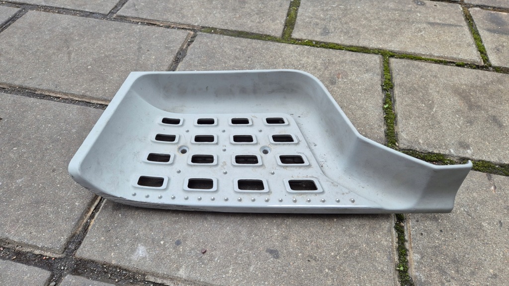 фото №1, Daf 106 подножка накладка порог левая нижняя