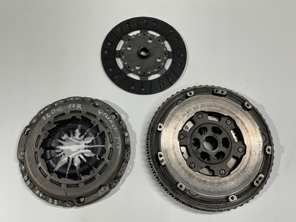 фото №1, Qashqai j11 1.2 dig сцепление комплект 2017r