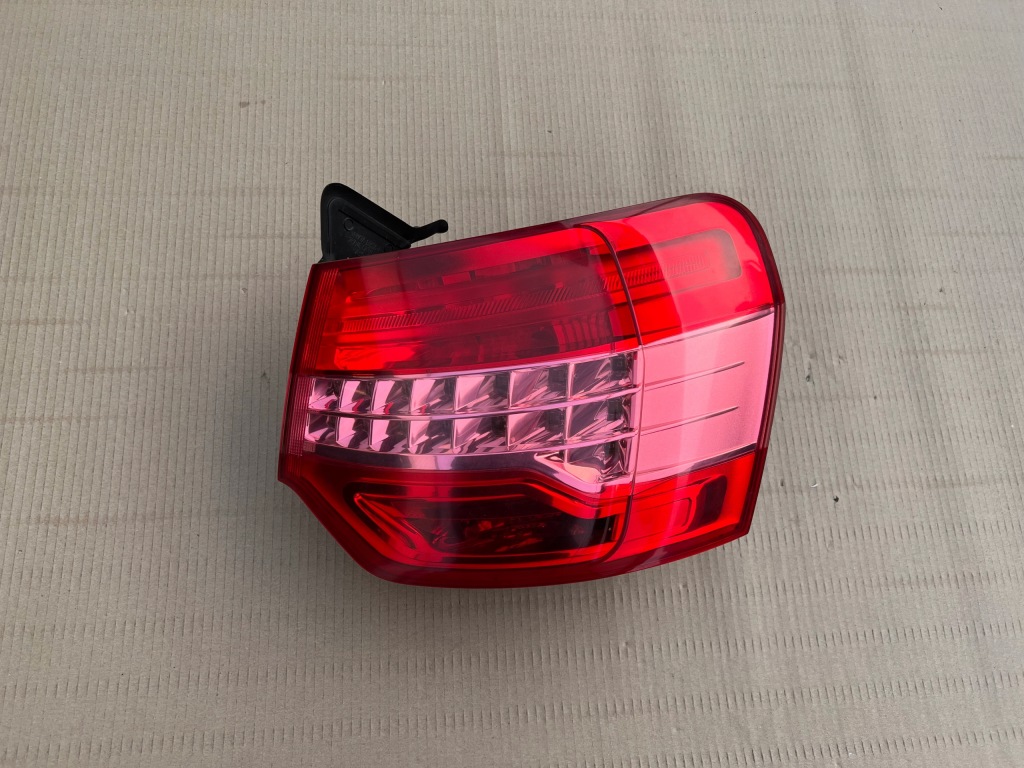Купити Citroen c5 iii x7 sedan лампа ліва задній задня eu