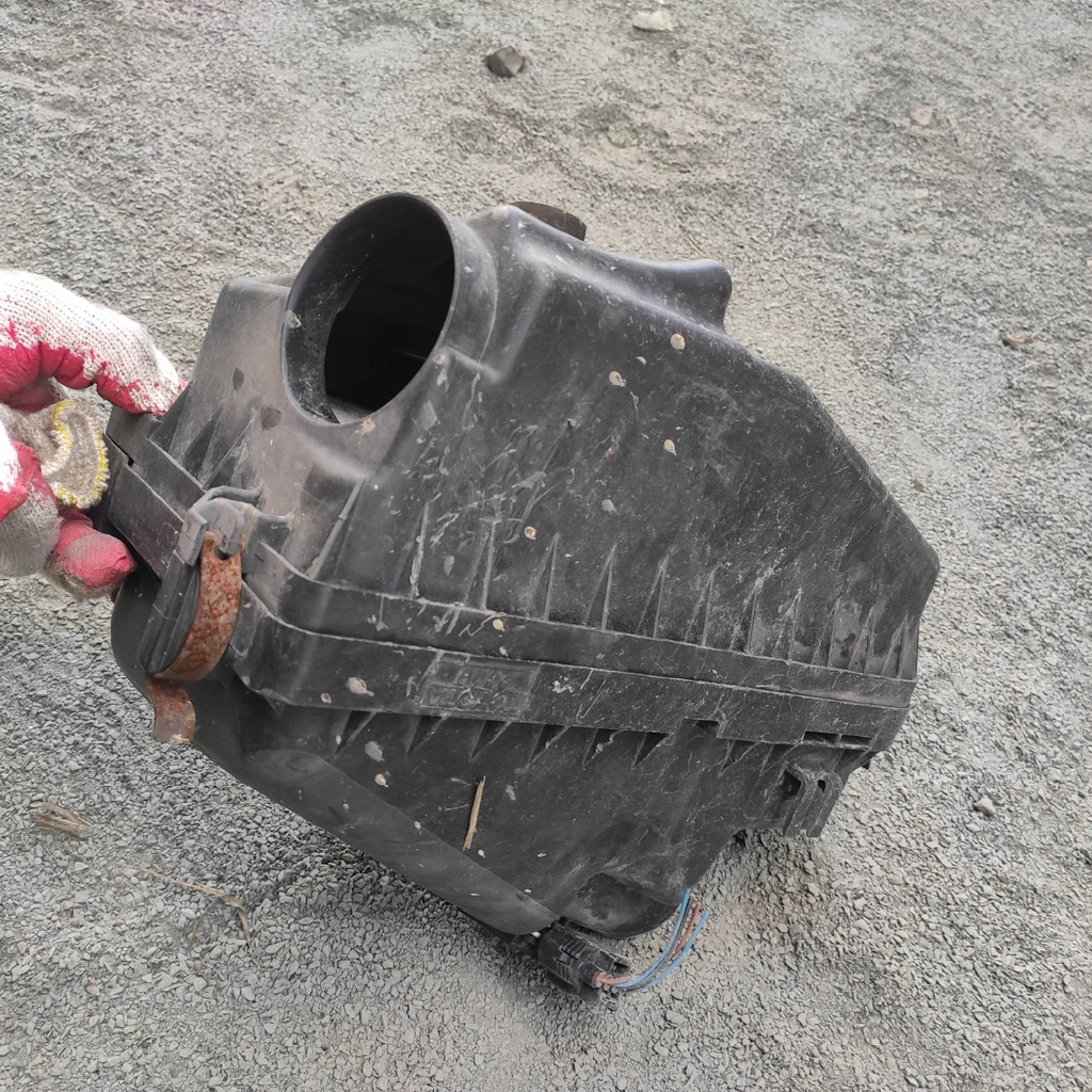 фото №5, Корпус фильтра воздуха toyota corolla e12 2717