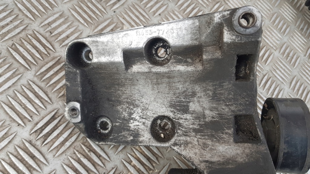 фото №7, Bmw e39 3.0 основание компрессор натяжитель 7786194 525d