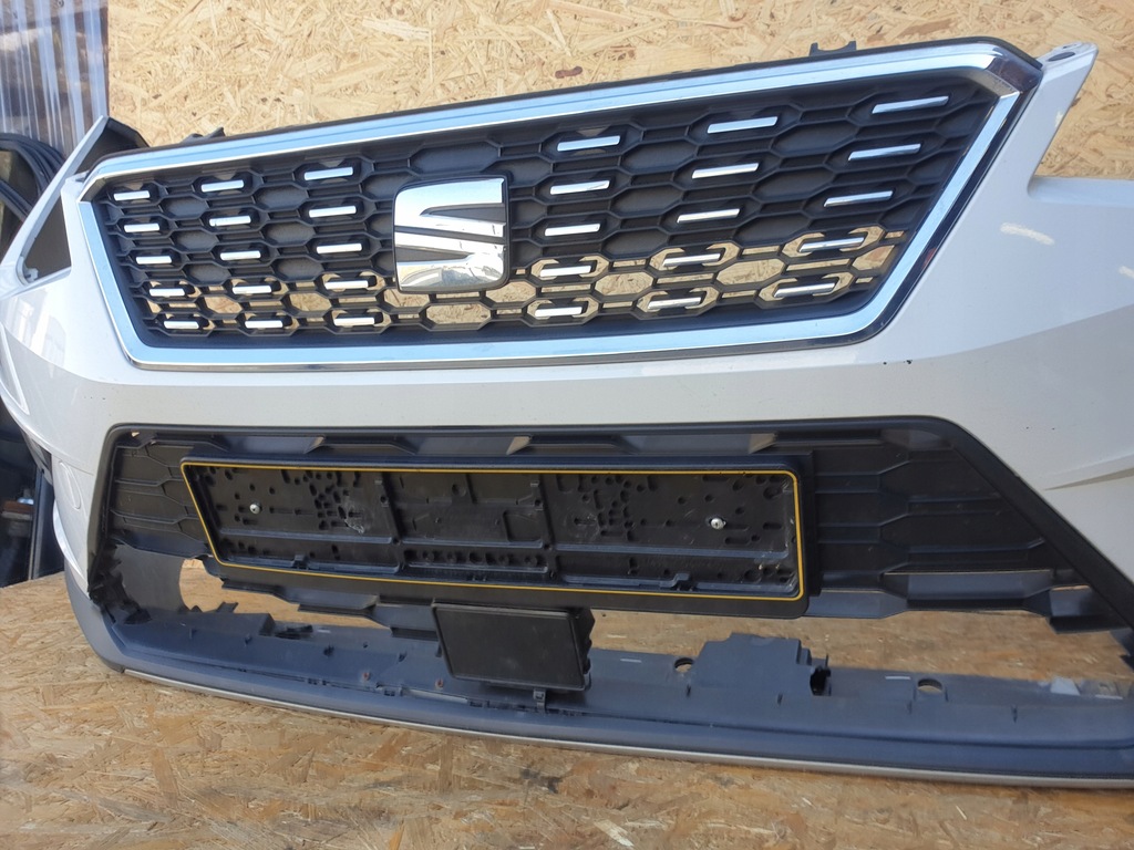 фото №7, Seat arona бампер перед pod радар лак ls9r