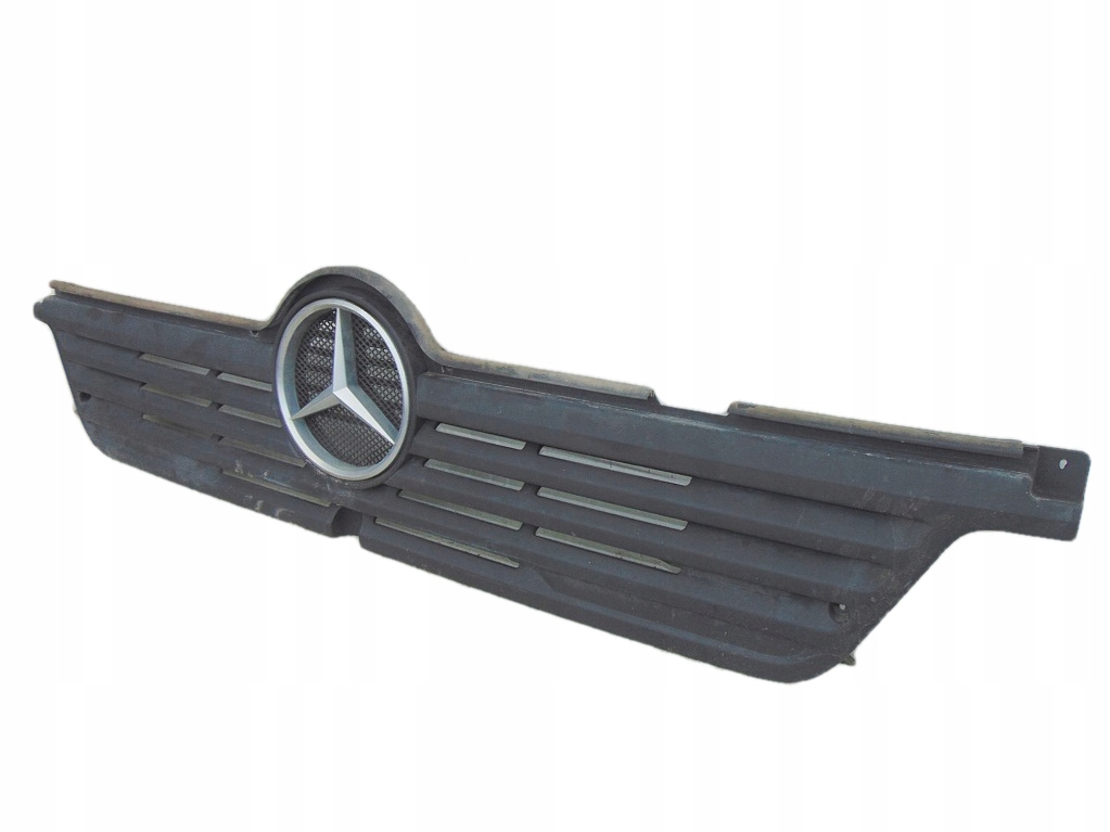 фото №1, Mercedes atego 1318 2003r решётка радиатора решётка радиатора
