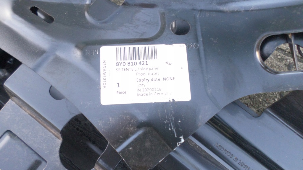 Поріг внутрішній audi a3 iv 8y0 ліва сторона Недорого