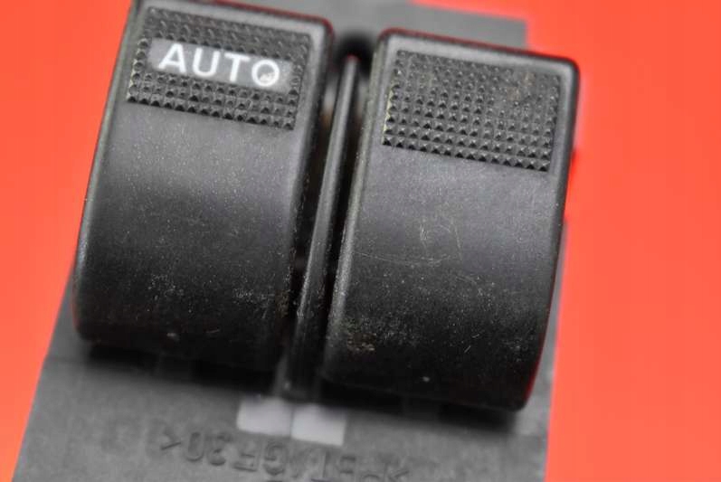 фото №9, Панель управление окон eu dd1066350b mazda 2 dy 06r