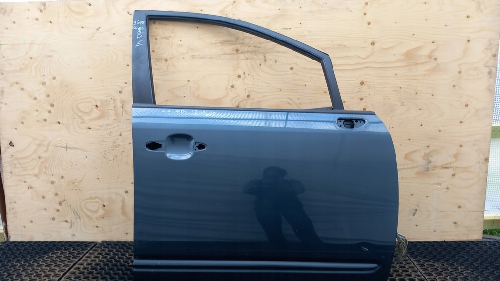 фото №1, Kia carens iii двері перед правий k5