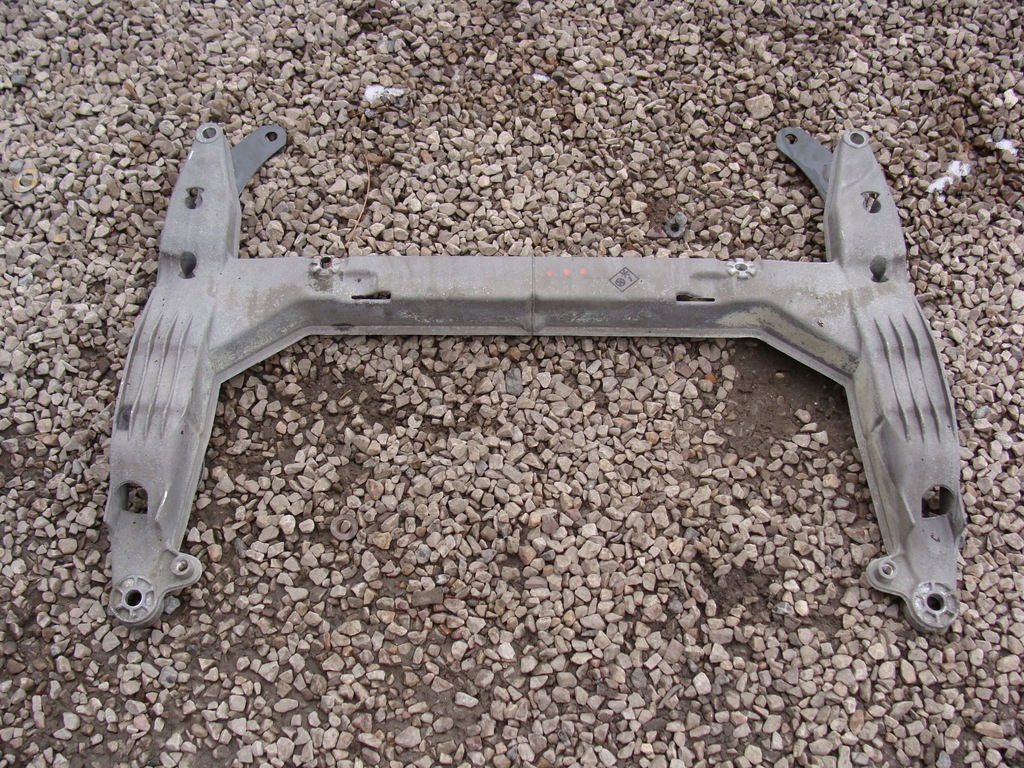 фото №1, Подрамник балка porsche boxter 996341101 !!