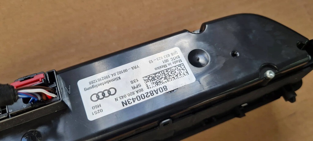 фото №12, Q5 80a sq5 панель обдув кондиціонера 80a820043n