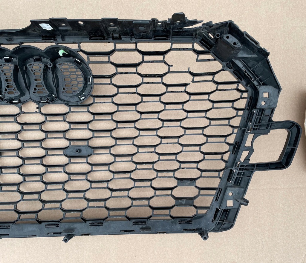 фото №9, Audi rs4 8w0 решітка радіатора решітка радіатора