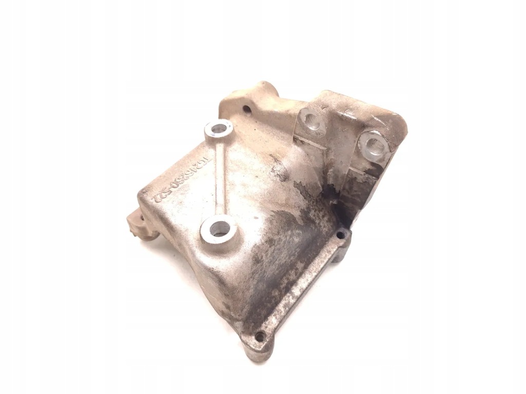 Toyota hilux vigo кронштейн генератора 2.5 d-4d 4wd дизель 106kw 144 hp Доставка