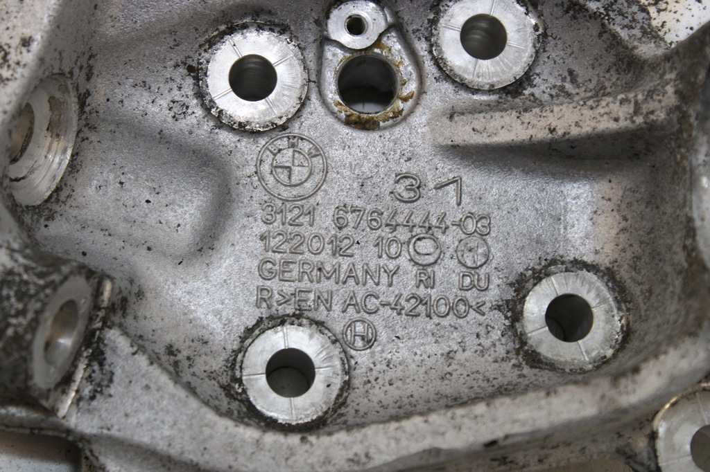 фото №5, Поворотный кулак правая правый перед bmw e90 6764444