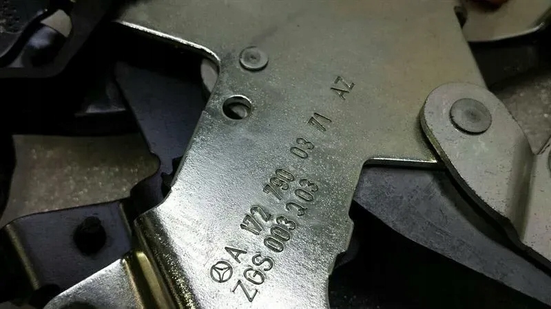 Mercedes-benz різні a1728000172 в Україні