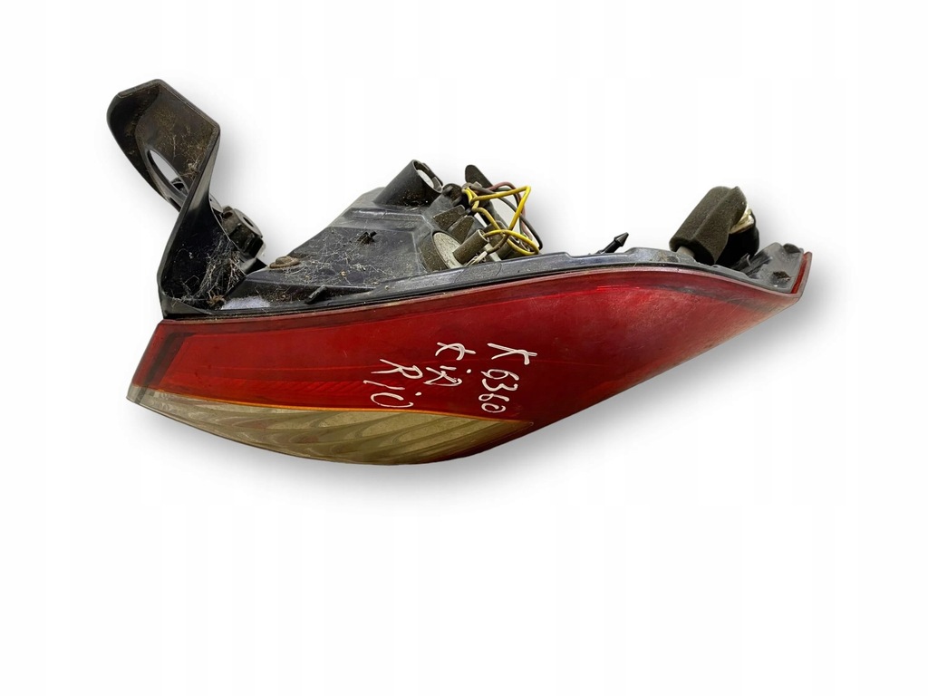 фото №7, Kia rio 2012 права сторона лампа задня