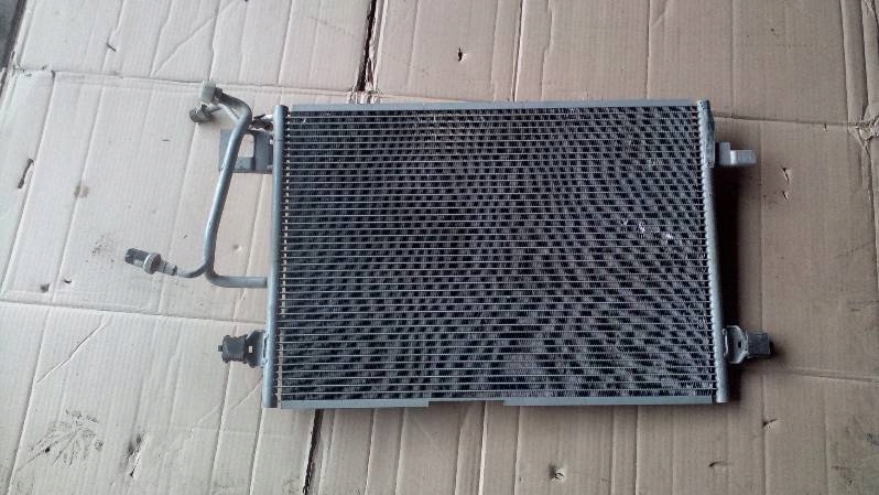 фото №1, Радиатор кондиционера audi a4