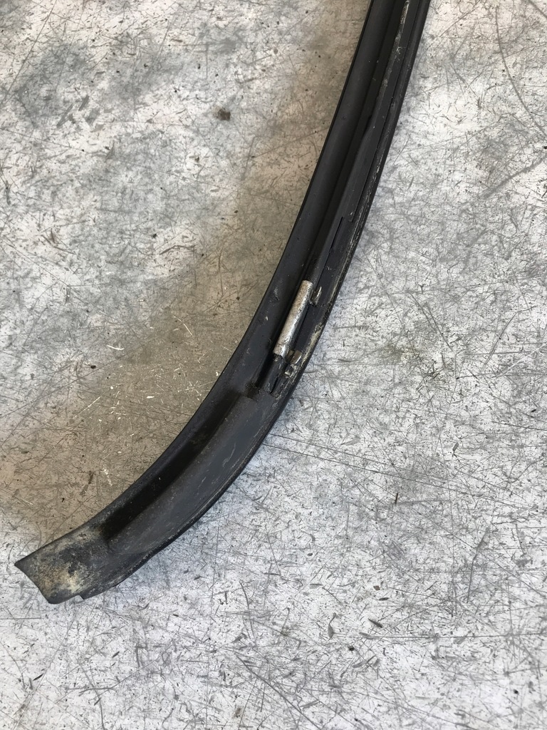 фото №6, Молдинг стекло лобовое правая bmw e90 shadow