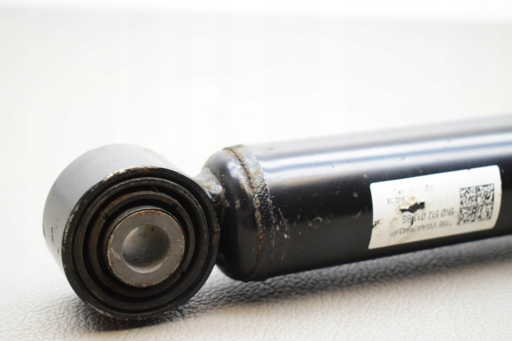 Амортизатор задний правый  audi a3 sportback 8va, 8vf 5q0512011bs 2.0l Цена