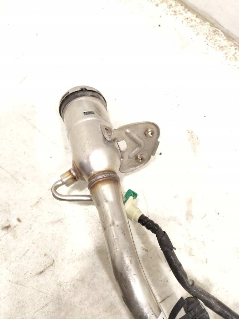 фото №9, Заливна горловина, бак пального maserati mc 20 cielo 2023 670175258