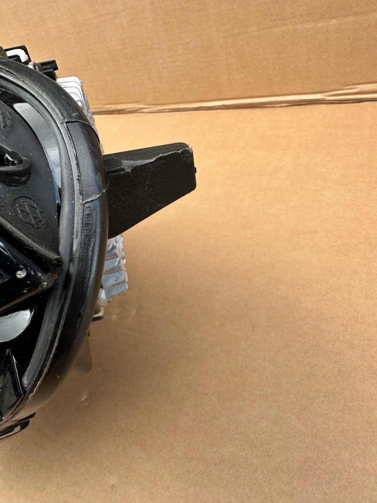 фото №8, Bmw x5 g05 lci лампа перед левая usa 5a8e113-01