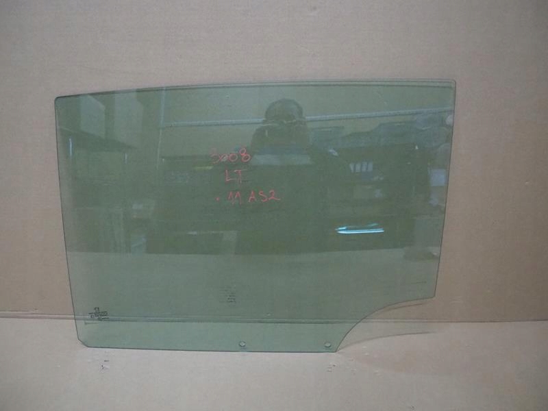 фото №1, Скло двері лівий задня peugeot 3008 2011r