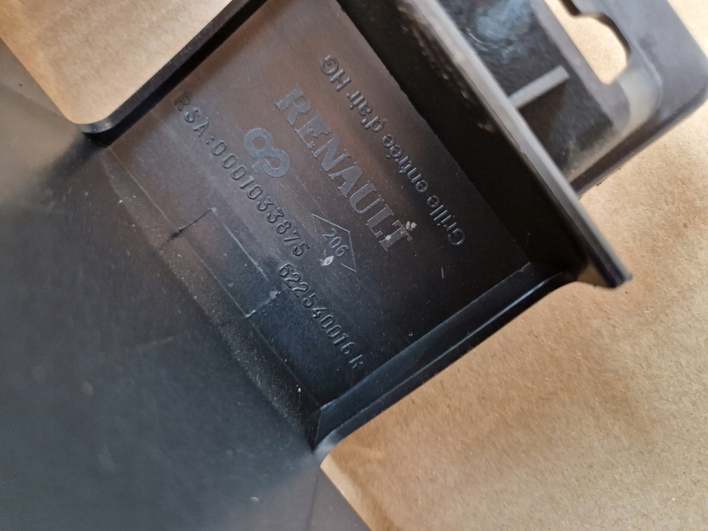 фото №7, Renault grand scenic iii 3 решётка средняя бампера передний 622540016r