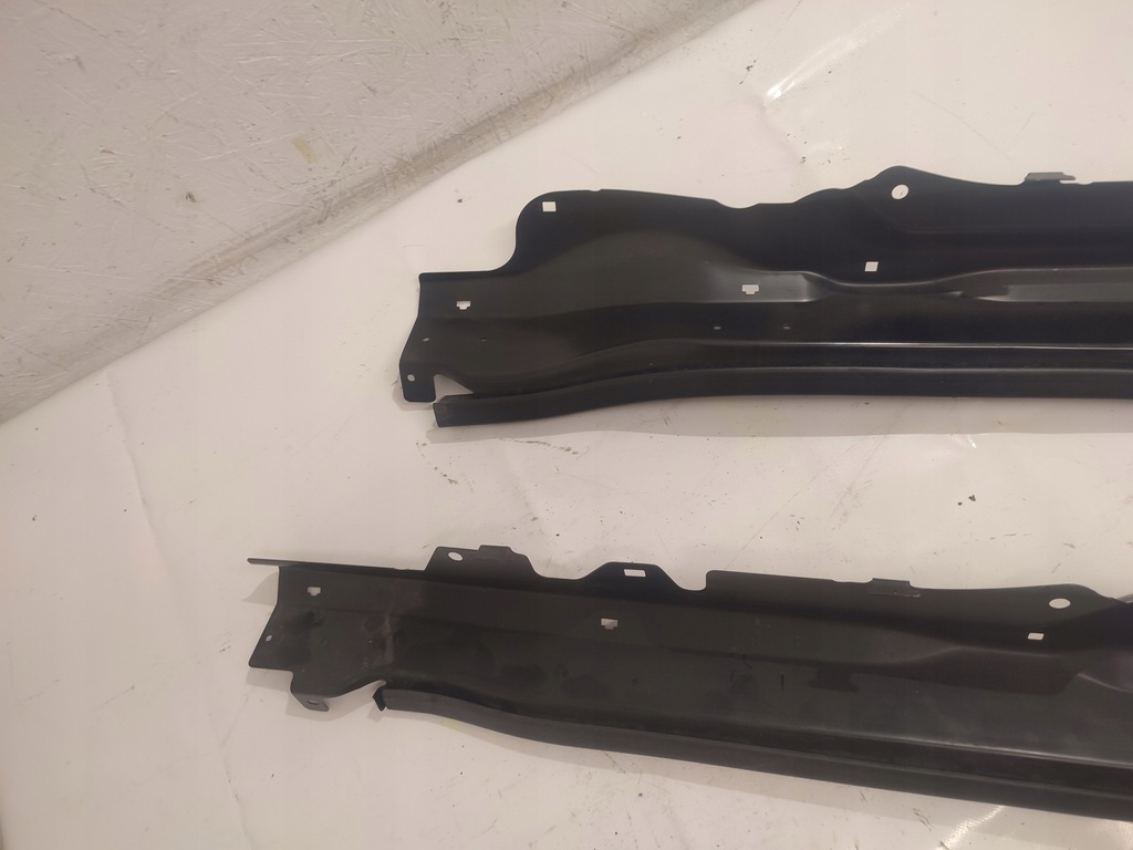 фото №8, Citroen berlingo ii напрямна верхній права ліва двері