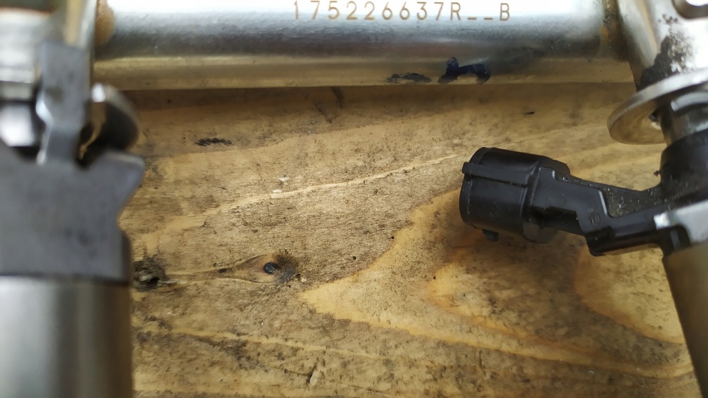 фото №9, Форсунка инжектор nissan renault 1.2 an0170