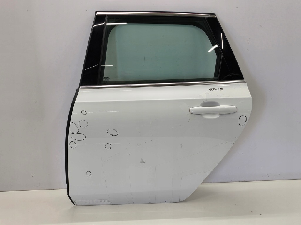 фото №1, Volvo v90 17r дверь левая левый задние задняя 614-46