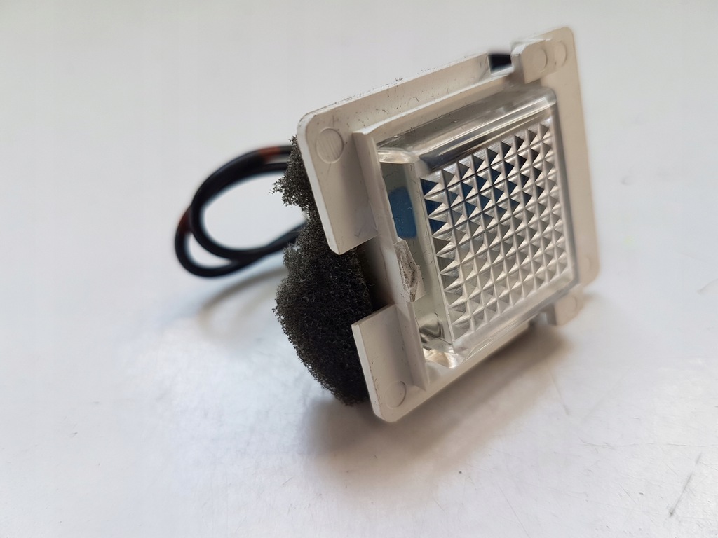 фото №3, Лампа освещение салона infiniti q70 m 10-17